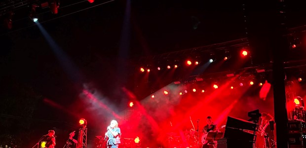 Λαοθάλασσα για τον Βασίλη Παπακωνσταντίνου